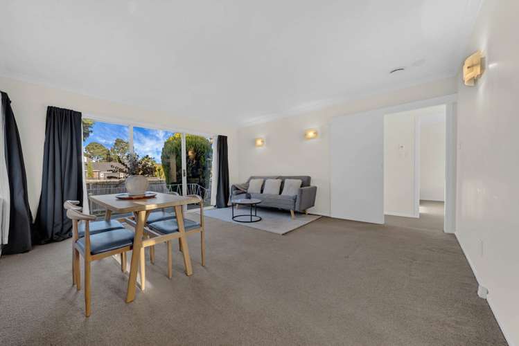 2/1 Chevis Place Pakuranga_7