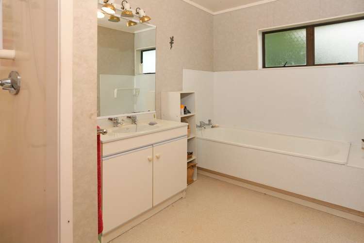 5/409 West Coast Road Glen Eden_9