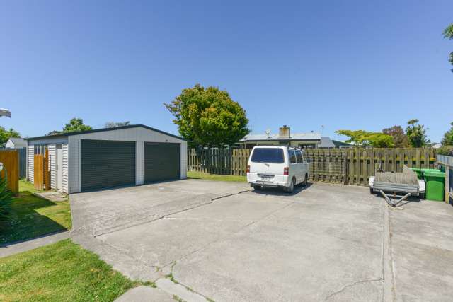 112 Harold Holt Avenue Pirimai_2