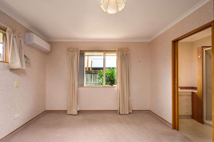 3a Springswood Grove Springlands_5