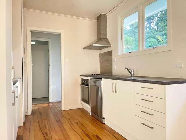 15 Daffodil Street Titirangi_1