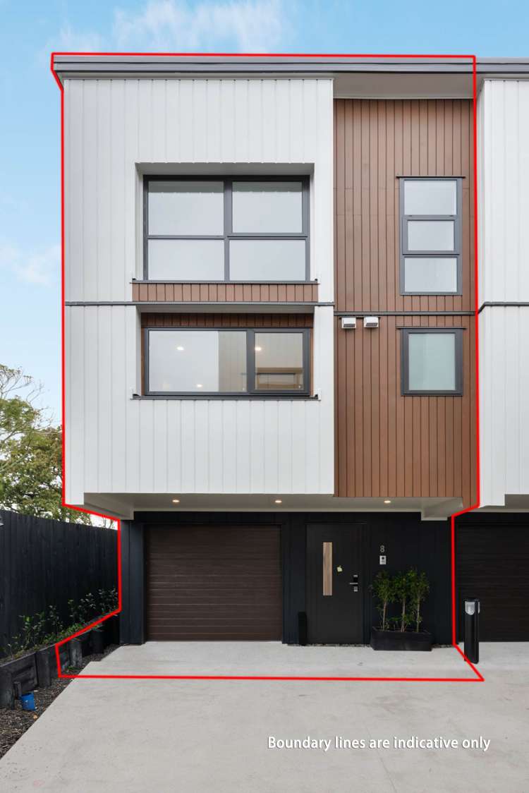 8/16 Williamson Avenue Belmont_21