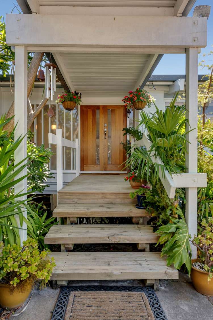 18 Craig Road Maraetai_35