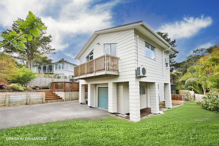 32 Outlook Road Greenhithe_2