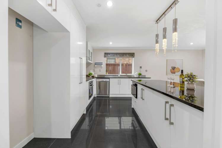 36 Dromoland Drive Flat Bush_10