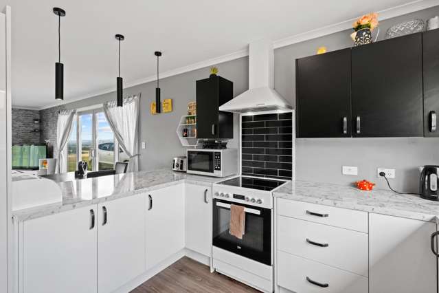 91 Chester Park Drive West Taratahi_4