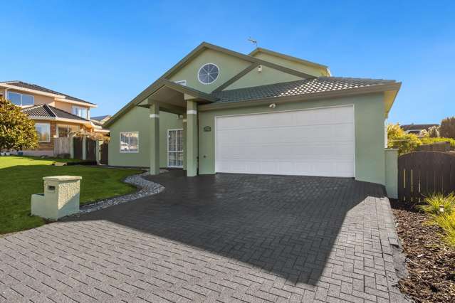Modern Family Luxury