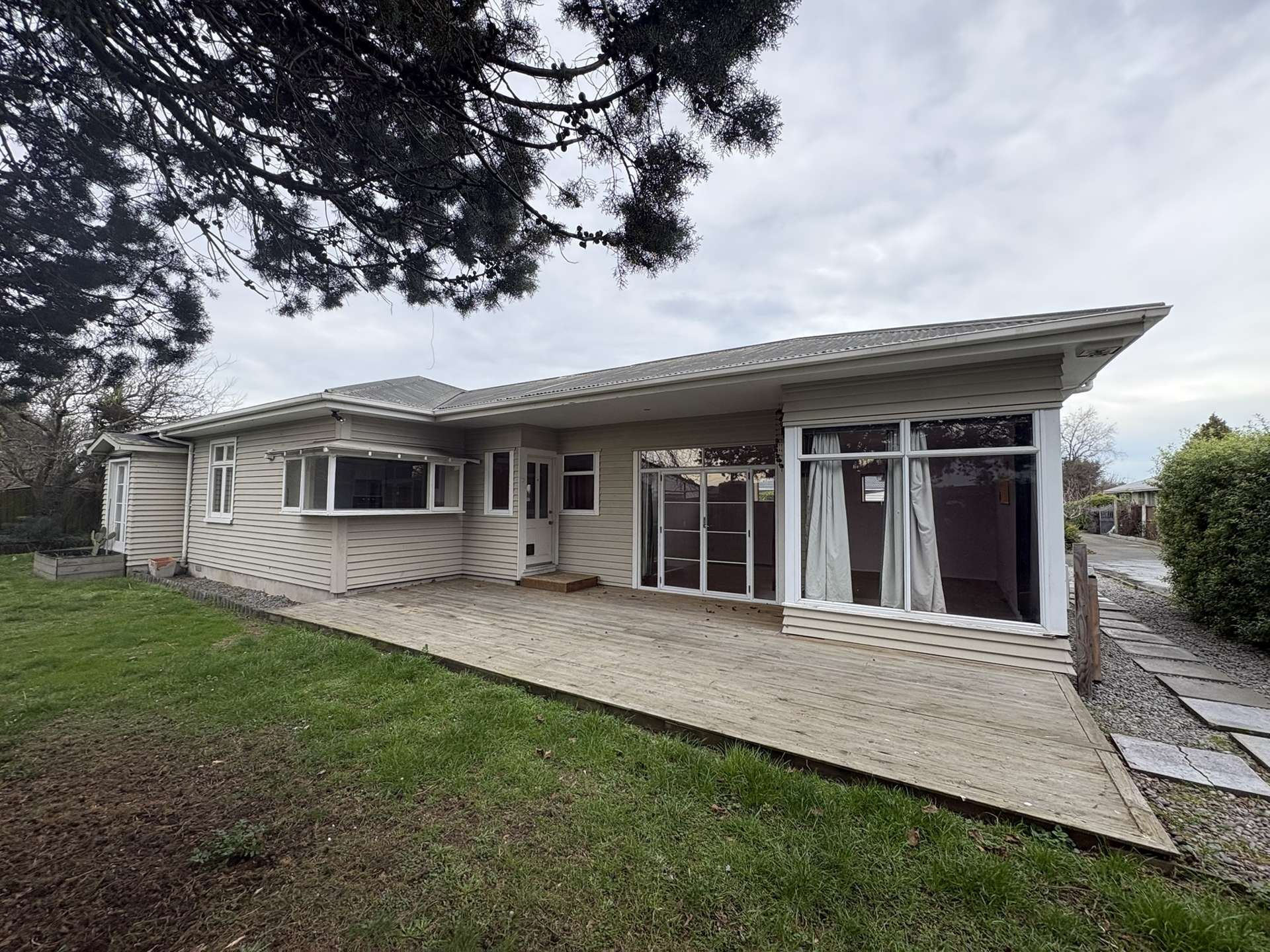 9 Gibson Drive Hornby_0