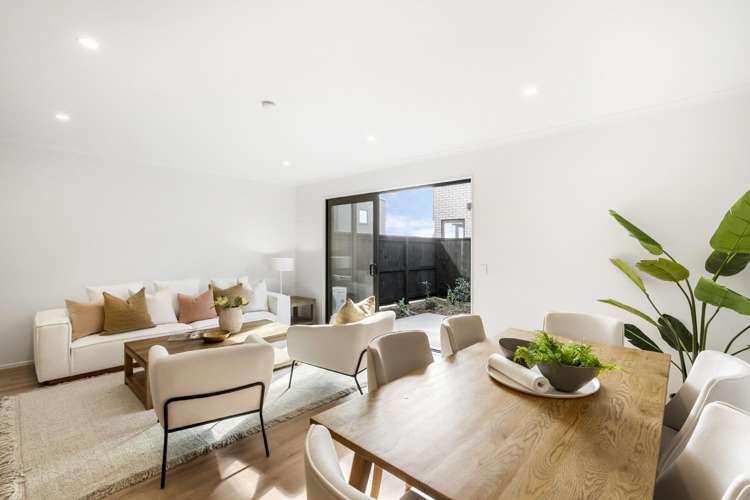 22 Waka Moana Drive Hobsonville_11