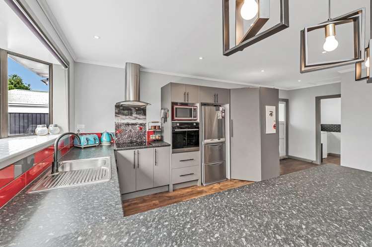 83 Gordon Street Southbridge_7