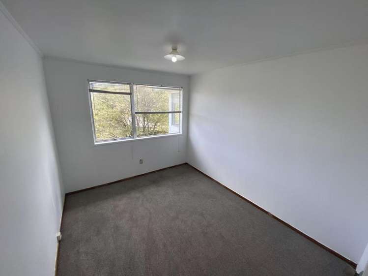 100 The Avenue 1708_8