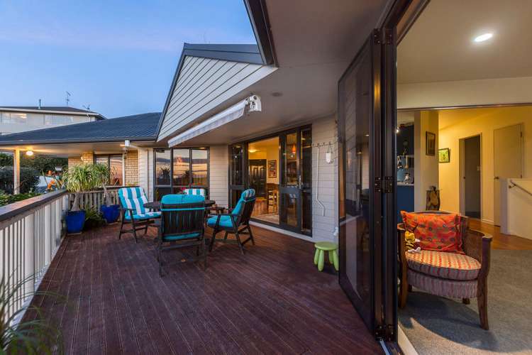 5 Village Way Welcome Bay_23