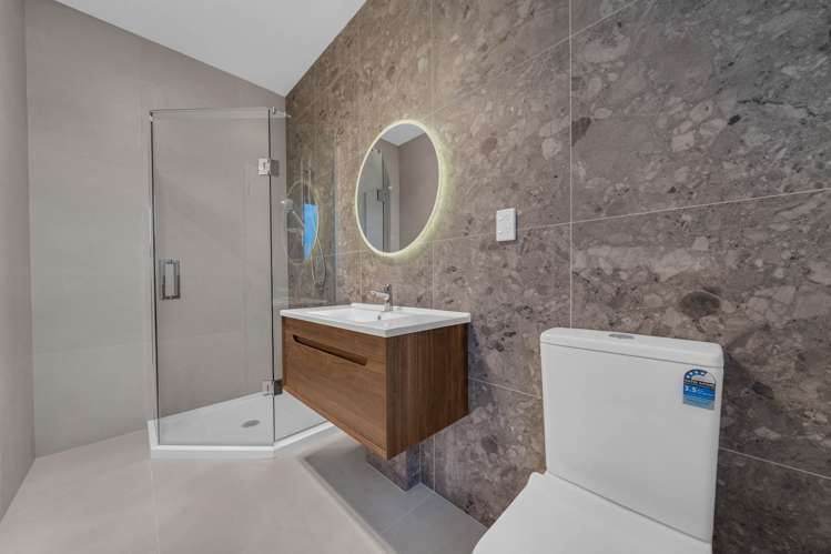 17B Bahari Drive Ranui_17