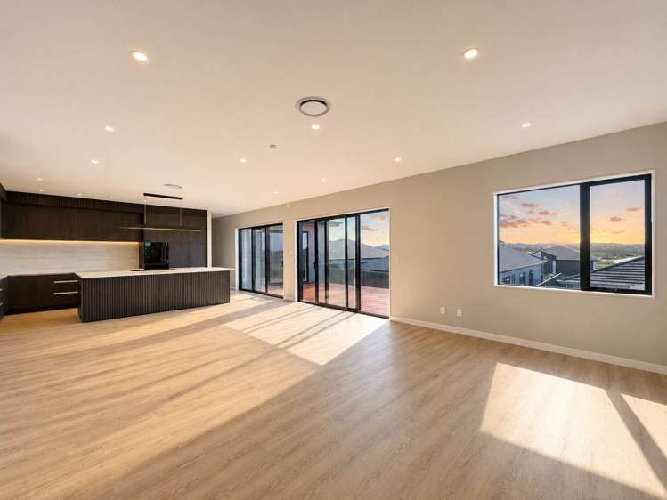 6 Lambert Road_1