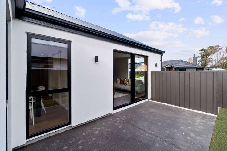 9 Hollard Crescent Lincoln_36