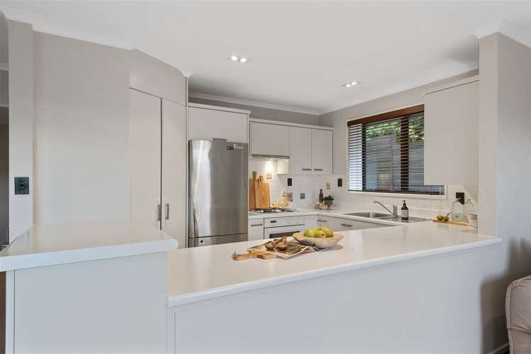 9a Whareora Terrace Cashmere_14