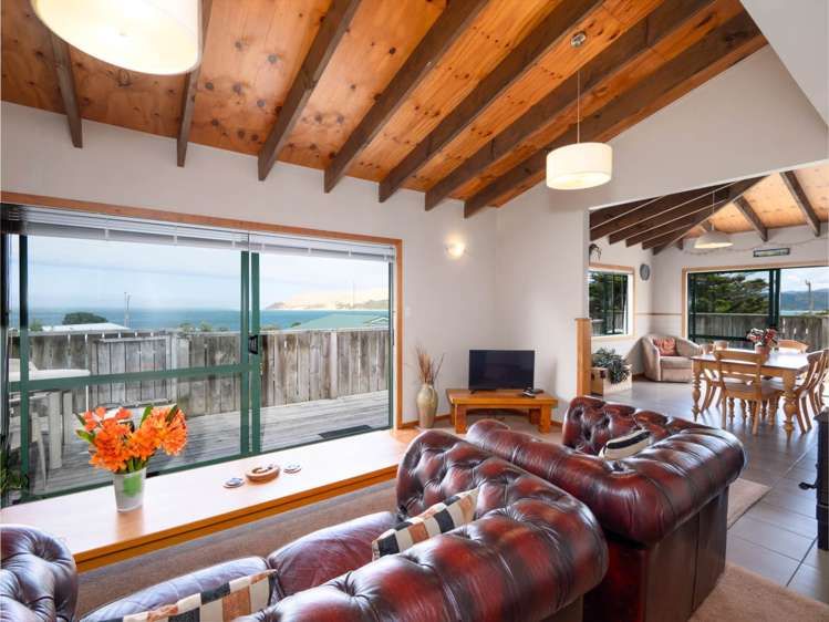 6 Kokohuia Road Omapere_1