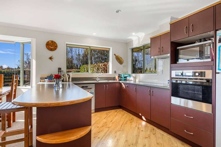 86 Totara View Road Wakefield_10