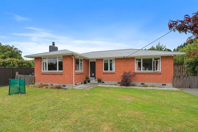 Live the Good Life in Featherston