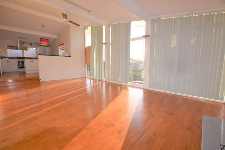 17 Universal Drive Henderson_3