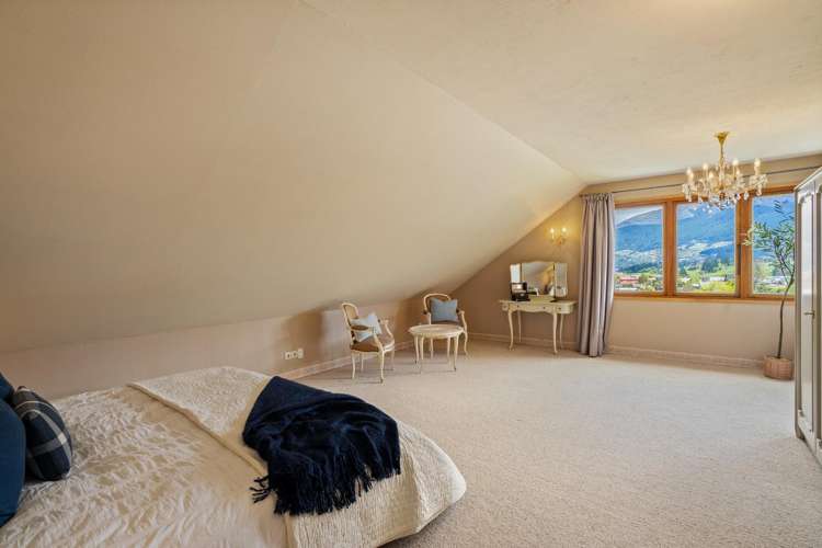 9 Cypress Court Kelvin Heights_41