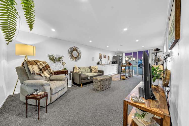 311 Upper Queen Street Pukekohe_23