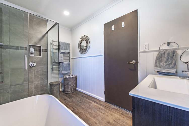 1707 Cust Road Cust_19