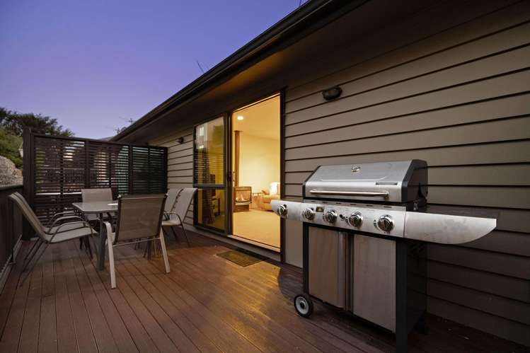 9/8 Mckerrow Place Fernhill/Sunshine Bay_23