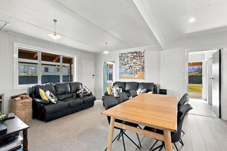 6 Falstone Crescent Twizel_2