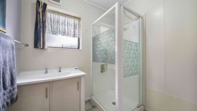 114b Edinburgh Street Pukekohe_8