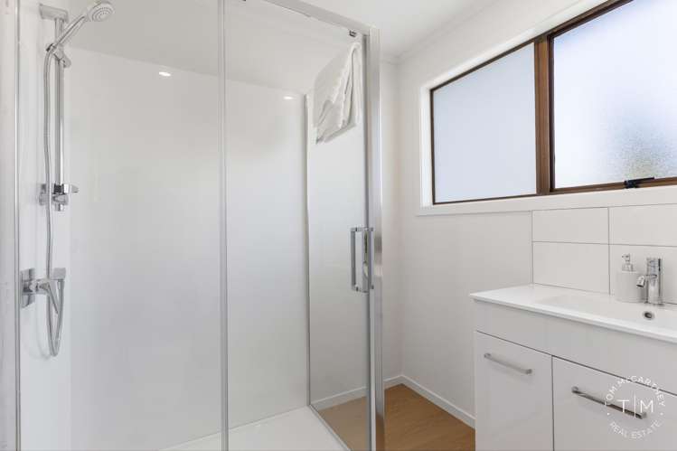 12 Desmond Place Otara_9