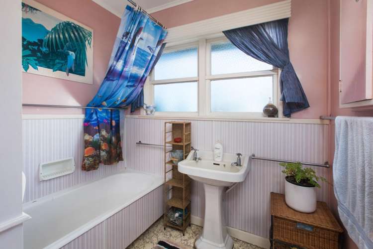 17 Walker Street Waihi_13