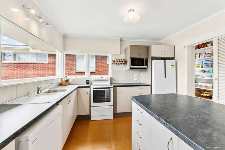 10 Iorangi Place Hillpark_4