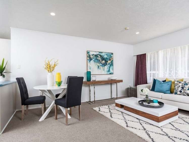 2/11a Baird Street Howick_5