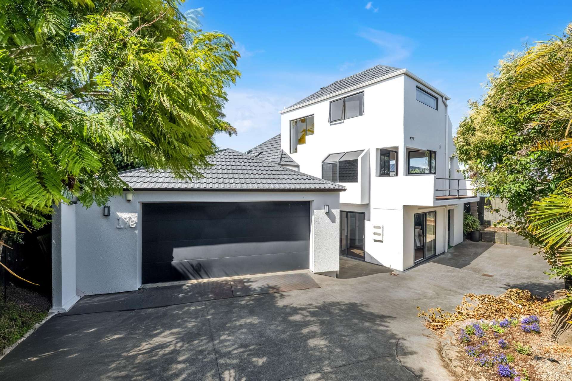 2/17 Lynton Road Bucklands Beach_0