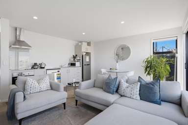 52/17 Owens Place_1