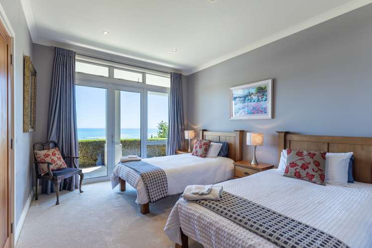 71 The Cliffs Britannia Heights_14