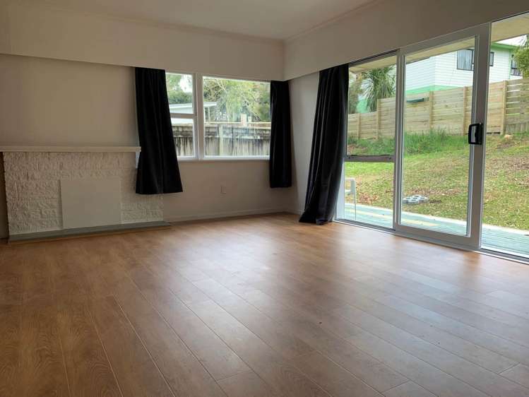 1/28 Camelot Place Glenfield_2