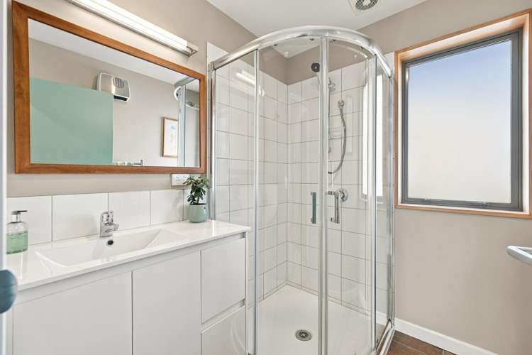 21 Pine Avenue South New Brighton_14
