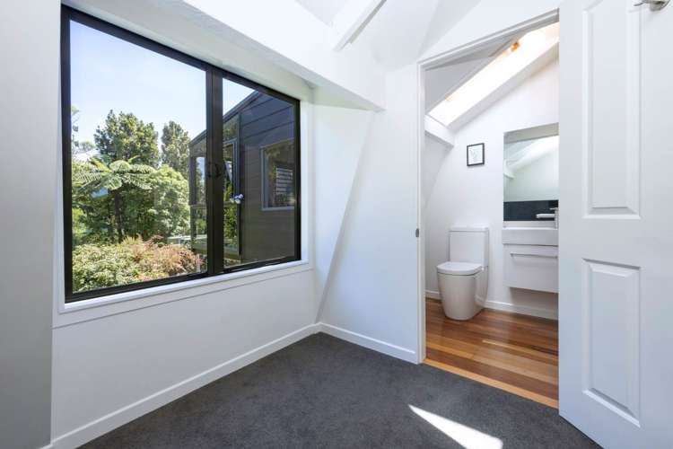 5 Brabant Road Waiatarua_12