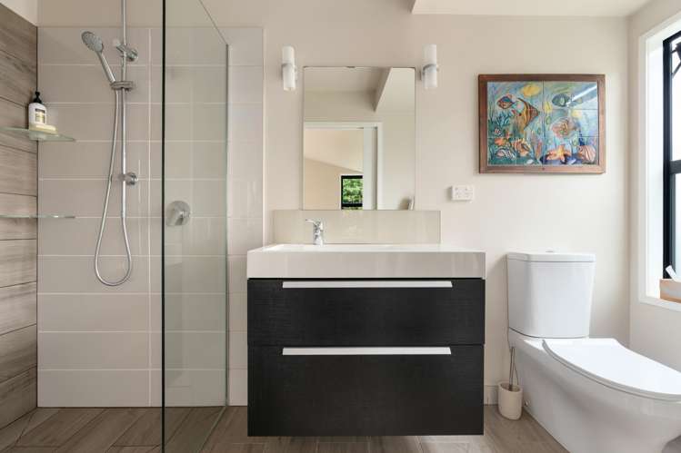 17 Sulisker Street Karitane_18