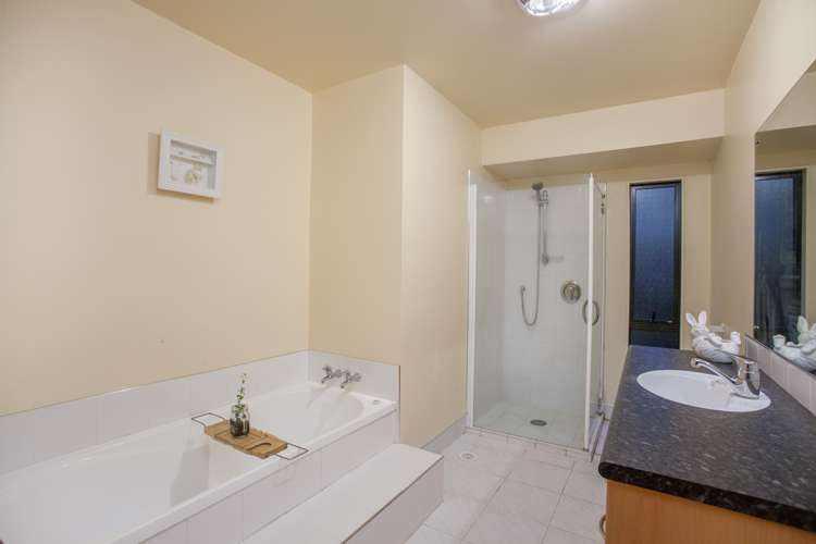 90d Atkinson Road Titirangi_15