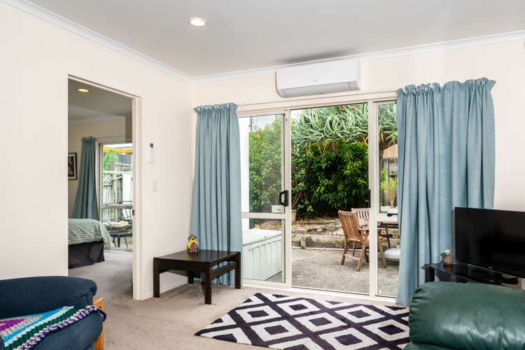 5/16 Vinograd Drive Te Atatu Peninsula_5