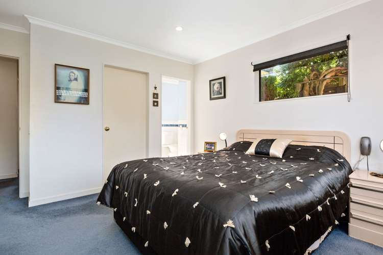 21 Roberts Saint Epuni Epuni_10