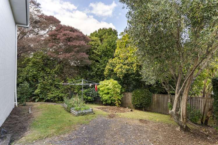 3/15 Trojan Crescent New Lynn_15