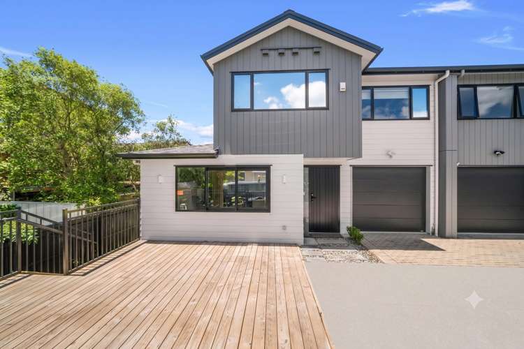 25F Oteha Valley Road Northcross_17