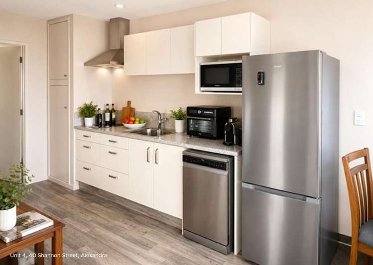 40 Shannon Street and 12 Bantry Street Alexandra_16