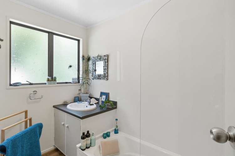 35a Law Crescent Horotiu_12