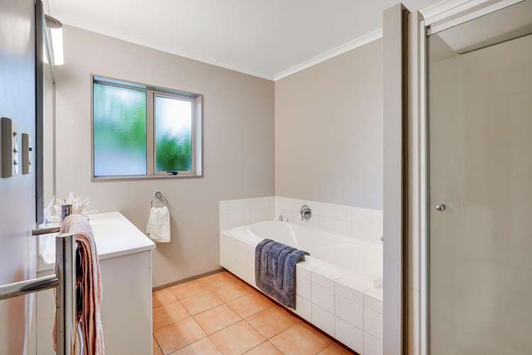 66 Bouverie Crescent Flagstaff_14