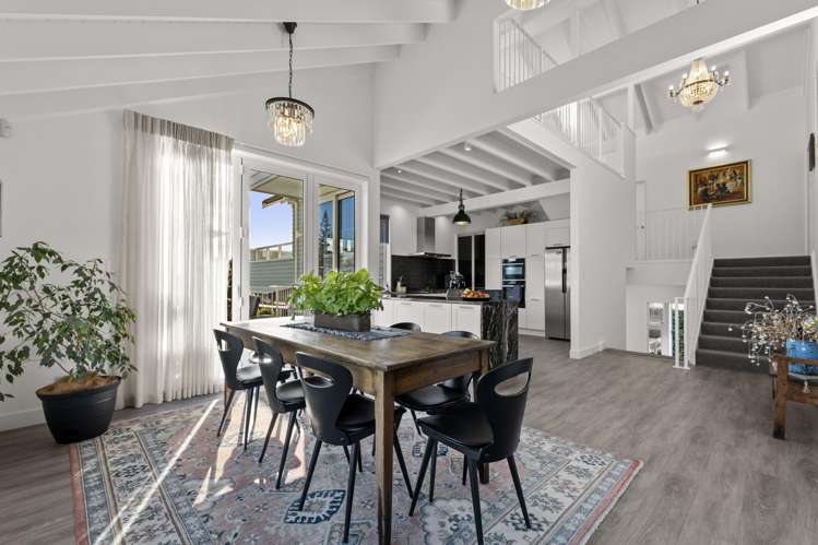 4 Hartwell Place Matua_1